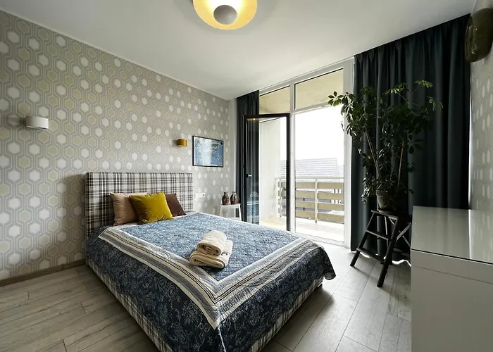 Marko Apartamentai * פלאנגה